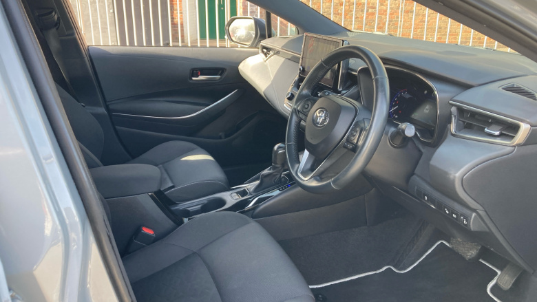 Toyota Corolla 1.8 VVT-i Hybrid Icon Tech 5dr CVT Hybrid Hatchback